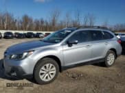 ✅ 2018 Subaru Outback Premium • VIN: 4S4BSAFC0J3315645 • Лот: 93182105. Опубликован ранее на Copart с пробегом 55 243 миль. Бесплатный доступ к архиву аукционных продаж из США и подробный отчёт об истории автомобиля на DreamBid. Изображение 1.