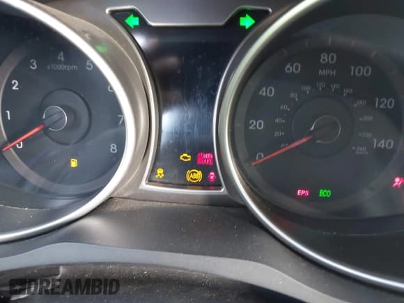 ✅ 2013 Hyundai Veloster w/Gray Int • VIN: KMHTC6AD1DU141372 • Lot: 41349170. Wystawiony na IAAI z przebiegiem Nie podano. Bezpłatny archiwum sprzedaży aukcyjnych z USA i szczegółowy raport historii pojazdu na DreamBid. Zdjęcie 7.