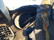 ✅ 2015 Jeep Grand Cherokee Overland • VIN: 1C4RJFCM5FC876334 • Lot: 40549003. Listed on IAAI with 147,986 mi. Free auction sales archive from the USA and detailed vehicle history report at DreamBid. Image 7.