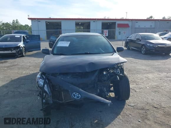 ✅ 2013 Toyota Corolla S • VIN: 2T1BU4EE8DC033848 • Lot: 43825404. Listed on IAAI with 117,711 mi. Free auction sales archive from the USA and detailed vehicle history report at DreamBid. Image 6.