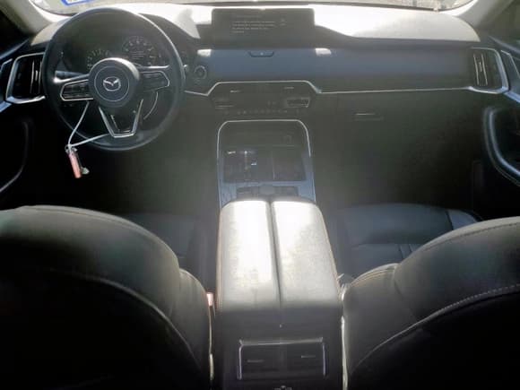 ✅ 2024 Mazda CX-90 Preferred Plus • VIN: JM3KKCHD3R1132499 • Lot: 93252335. Wystawiony na Copart z przebiegiem 21 895 mil. Bezpłatny archiwum sprzedaży aukcyjnych z USA i szczegółowy raport historii pojazdu na DreamBid. Zdjęcie 8.