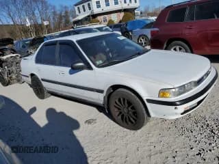 ✅ 1990 Honda Accord LX • VIN: JHMCB7653LC016309 • Lot: 41487615. Wystawiony na Copart z przebiegiem 197 362 mil. Bezpłatny archiwum sprzedaży aukcyjnych z USA i szczegółowy raport historii pojazdu na DreamBid. Zdjęcie 4.