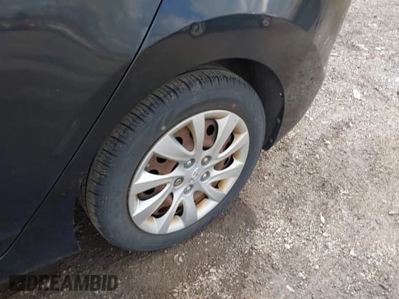 ✅ 2012 Hyundai Elantra GLS • VIN: KMHDH4AE4CU395210 • Лот: 43707239. Опубликован ранее на IAAI с пробегом 147 026 миль. Бесплатный доступ к архиву аукционных продаж из США и подробный отчёт об истории автомобиля на DreamBid. Изображение 12.