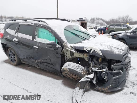 ✅ 2023 Subaru Ascent Onyx Limited • VIN: 4S4WMAKD4P3420935 • Lot: 41252766. Wystawiony na IAAI z przebiegiem 33 305 mil. Bezpłatny archiwum sprzedaży aukcyjnych z USA i szczegółowy raport historii pojazdu na DreamBid. Zdjęcie 6.