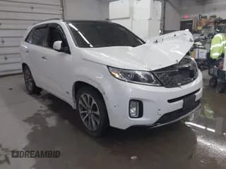 ✅ 2015 Kia Sorento SX Limited • VIN: 5XYKWDA70FG619582 • Лот: 41558289. Опубликован ранее на IAAI с пробегом 115 222 миль. Бесплатный доступ к архиву аукционных продаж из США и подробный отчёт об истории автомобиля на DreamBid. Изображение 1.