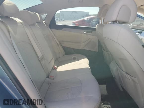 ✅ 2017 Hyundai Sonata 2.4L • VIN: 5NPE24AF8HH574421 • Лот: 86061865. Опубликован ранее на Copart с пробегом 123 662 миль. Бесплатный доступ к архиву аукционных продаж из США и подробный отчёт об истории автомобиля на DreamBid. Изображение 10.