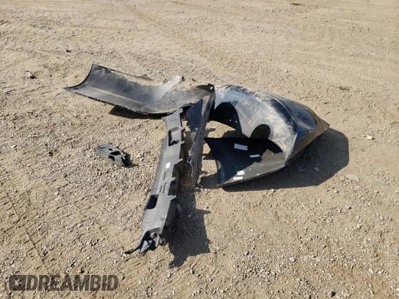 ✅ 2019 Chevrolet Impala LT • VIN: 1G11Z5S35KU122579 • Лот: 71239934. Опубликован ранее на Copart с пробегом 129 114 миль. Бесплатный доступ к архиву аукционных продаж из США и подробный отчёт об истории автомобиля на DreamBid. Изображение 12.