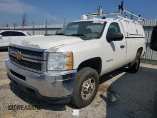 ✅ 2014 Chevrolet Silverado 2500HD Work Truck • VIN: 1GC0KVCG2EF165889 • Лот: 69991135. Опубликован ранее на Copart с пробегом 229 423 миль. Бесплатный доступ к архиву аукционных продаж из США и подробный отчёт об истории автомобиля на DreamBid. Изображение 1.
