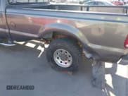 ✅ 2004 Ford F-250 XL • VIN: 1FTNX20P44EB47313 • Лот: 43657063. Опубликован ранее на IAAI с пробегом 372 936 миль. Бесплатный доступ к архиву аукционных продаж из США и подробный отчёт об истории автомобиля на DreamBid. Изображение 6.