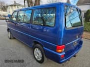 ✅ 1999 Volkswagen EuroVan • VIN: WV2MH2703XH035849 • Lot: 41776025. Wystawiony na Copart z przebiegiem 261 952 mil. Bezpłatny archiwum sprzedaży aukcyjnych z USA i szczegółowy raport historii pojazdu na DreamBid. Zdjęcie 3.