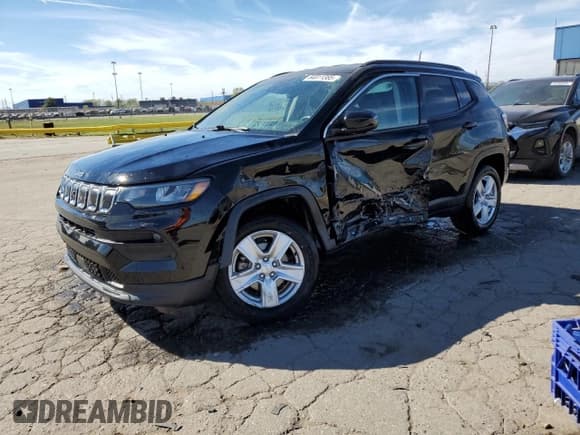 ✅ 2022 Jeep Compass Latitude • VIN: 3C4NJDBB6NT217572 • Lot: 84811385. Listed on Copart with 26,375 mi. Free auction sales archive from the USA and detailed vehicle history report at DreamBid. Image 1.