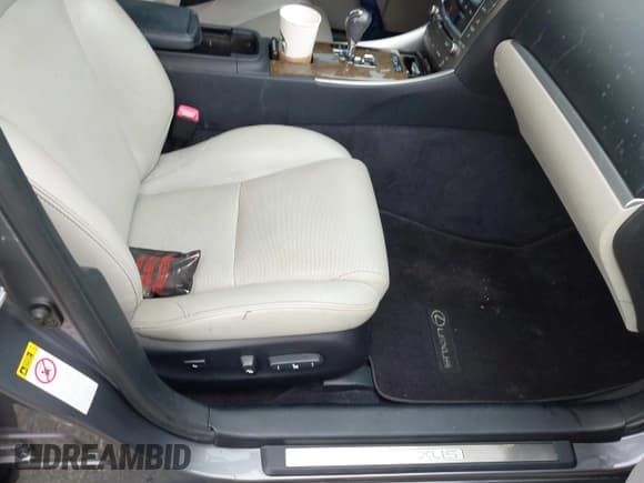 ✅ 2012 Lexus IS 250 • VIN: JTHCF5C26C5054267 • Лот: 42745292. Опубликован ранее на IAAI с пробегом Не указан. Бесплатный доступ к архиву аукционных продаж из США и подробный отчёт об истории автомобиля на DreamBid. Изображение 5.