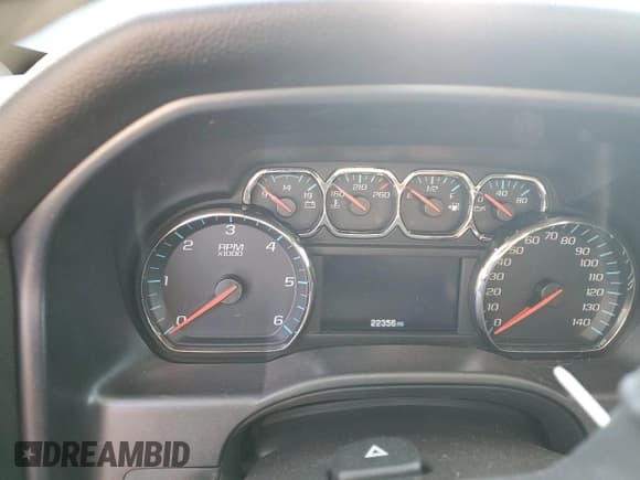 ✅ 2018 Chevrolet Silverado 1500 LT • VIN: 3GCUKREC4JG564296 • Лот: 68454654. Опубликован ранее на Copart с пробегом 22 356 миль. Бесплатный доступ к архиву аукционных продаж из США и подробный отчёт об истории автомобиля на DreamBid. Изображение 9.