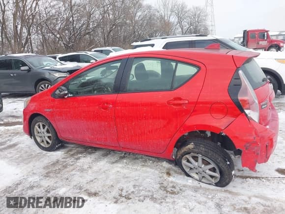 ✅ 2016 Toyota Prius One • VIN: JTDKDTB38G1116993 • Лот: 43854632. Опубликован ранее на IAAI с пробегом 68 171 миль. Бесплатный доступ к архиву аукционных продаж из США и подробный отчёт об истории автомобиля на DreamBid. Изображение 14.