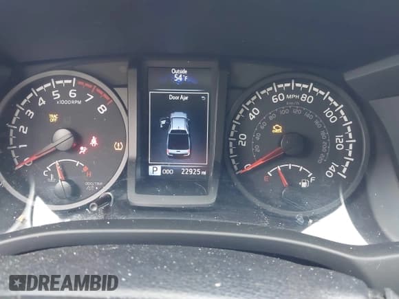 ✅ 2023 Toyota Tacoma SR • VIN: 3TMCZ5AN2PM630667 • Lot: 42190593. Listed on IAAI with 22,925 mi. Free auction sales archive from the USA and detailed vehicle history report at DreamBid. Image 7.