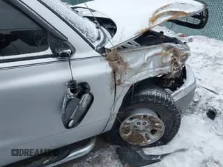 ✅ 2004 Dodge Dakota SLT • VIN: 1D7HG48N34S665027 • Lot: 41395509. Wystawiony na IAAI z przebiegiem 128 064 mil. Bezpłatny archiwum sprzedaży aukcyjnych z USA i szczegółowy raport historii pojazdu na DreamBid. Zdjęcie 6.