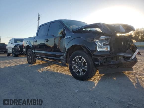✅ 2017 Ford F-150 XLT • VIN: 1FTEW1CF2HKC33811 • Лот: 92847695. Опубликован ранее на Copart с пробегом Не указан. Бесплатный доступ к архиву аукционных продаж из США и подробный отчёт об истории автомобиля на DreamBid. Изображение 4.