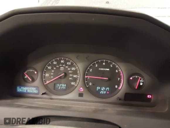 ✅ 2003 Volvo V70 2.4L Turbo • VIN: YV1SW58D632315898 • Лот: 41317254. Опубликован ранее на IAAI с пробегом 153 768 миль. Бесплатный доступ к архиву аукционных продаж из США и подробный отчёт об истории автомобиля на DreamBid. Изображение 7.