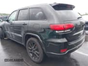 ✅ 2018 Jeep Grand Cherokee Altitude • VIN: 1C4RJEAG1JC430441 • Lot: 42320182. Wystawiony na IAAI z przebiegiem 117 110 mil. Bezpłatny archiwum sprzedaży aukcyjnych z USA i szczegółowy raport historii pojazdu na DreamBid. Zdjęcie 3.
