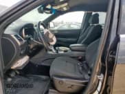 ✅ 2015 Jeep Grand Cherokee Altitude • VIN: 1C4RJEAG8FC639876 • Лот: 70514915. Опубликован ранее на Copart с пробегом 163 089 миль. Бесплатный доступ к архиву аукционных продаж из США и подробный отчёт об истории автомобиля на DreamBid. Изображение 7.