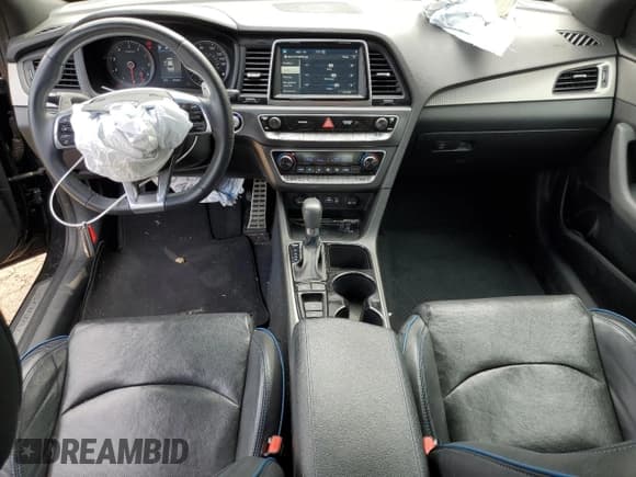 ✅ 2018 Hyundai Sonata Limited Plus • VIN: 5NPE34AB3JH662616 • Lot: 45424413. Listed on Copart with 64,245 mi. Free auction sales archive from the USA and detailed vehicle history report at DreamBid. Image 8.