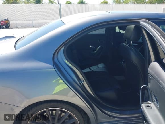 ✅ 2021 Mercedes-Benz A 35 AMG • VIN: W1K3G5BB4MJ265868 • Lot: 43455034. Listed on IAAI with 65,054 mi. Free auction sales archive from the USA and detailed vehicle history report at DreamBid. Image 8.