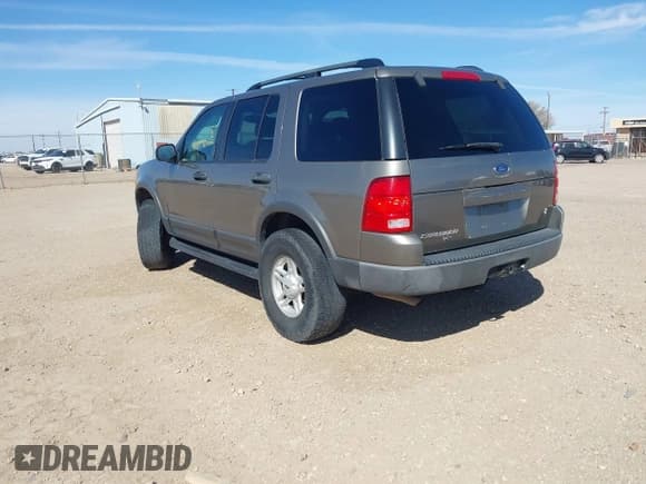 ✅ 2003 Ford Explorer XLT • VIN: 1FMZU73W83ZA48409 • Lot: 41789439. Listed on IAAI with 202,701 mi. Free auction sales archive from the USA and detailed vehicle history report at DreamBid. Image 3.