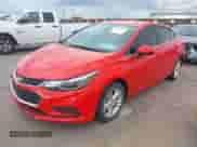 2017 Chevrolet Cruze LT z VIN 1G1BE5SM3H7173935, wystawiony jako IAAI lot #43054790 z przebiegiem 71 062 mil mil oraz . Historia ofert i sprzedaży dostępna na DreamBid. Obrazek 17.