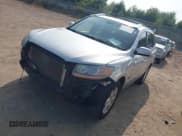 ✅ 2008 Hyundai Santa Fe SE • VIN: 5NMSH73EX8H166832 • Lot: 43175715. Wystawiony na IAAI z przebiegiem 186 172 mil. Bezpłatny archiwum sprzedaży aukcyjnych z USA i szczegółowy raport historii pojazdu na DreamBid. Zdjęcie 2.