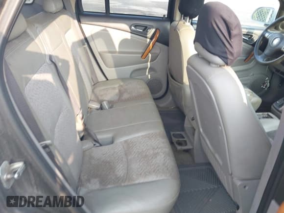 ✅ 2007 Saturn VUE V6 • VIN: 5GZCZ53437S868571 • Lot: 43033952. Wystawiony na IAAI z przebiegiem 217 379 mil. Bezpłatny archiwum sprzedaży aukcyjnych z USA i szczegółowy raport historii pojazdu na DreamBid. Zdjęcie 8.