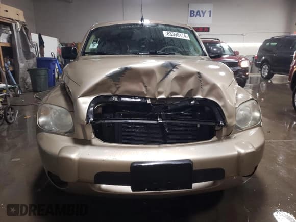 ✅ 2006 Chevrolet HHR LS • VIN: 3GNDA13D36S582946 • Lot: 83590174. Listed on Copart with 215,499 mi. Free auction sales archive from the USA and detailed vehicle history report at DreamBid. Image 5.