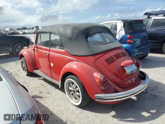 ✅ 1971 Volkswagen Beetle • VIN: 1512743642 • Lot: 76200494. Listed on Copart with Not provided. Free auction sales archive from the USA and detailed vehicle history report at DreamBid. Image 2.