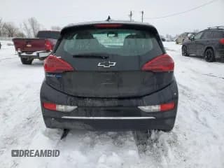 ✅ 2021 Chevrolet Bolt EV LT • VIN: 1G1FY6S09M4100785 • Lot: 85722654. Wystawiony na Copart z przebiegiem Nie podano. Bezpłatny archiwum sprzedaży aukcyjnych z USA i szczegółowy raport historii pojazdu na DreamBid. Zdjęcie 6.