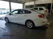 ✅ 2018 Chevrolet Cruze LT • VIN: 1G1BE5SM2J7234472 • Лот: 63101265. Опубликован ранее на Copart с пробегом 124 172 миль. Бесплатный доступ к архиву аукционных продаж из США и подробный отчёт об истории автомобиля на DreamBid. Изображение 2.