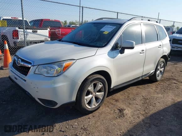 2015 Subaru Forester Premium с VIN JF2SJAFC0FH524063, выставлен на аукционе IAAI как лот 43324994 с пробегом 174 024 миль миль и . История ставок и продаж доступна на DreamBid. Изображение 18.