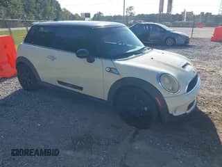 2008 MINI Hardtop S with VIN WMWMF73558TV35459, listed as a IAAI auction lot 43293714 with 172,431 mi miles and . Bid and sale history available at DreamBid. Image 1.