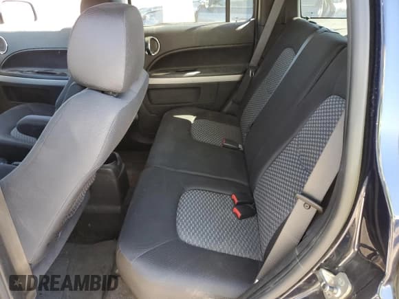 ✅ 2011 Chevrolet HHR LS • VIN: 3GNBAAFWXBS635897 • Lot: 73105174. Listed on Copart with 112,747 mi. Free auction sales archive from the USA and detailed vehicle history report at DreamBid. Image 11.