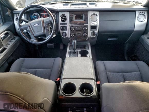 ✅ 2016 Ford Expedition XLT • VIN: 1FMJU1JT8GEF35304 • Lot: 95019555. Listed on Copart with 141,868 mi. Free auction sales archive from the USA and detailed vehicle history report at DreamBid. Image 8.