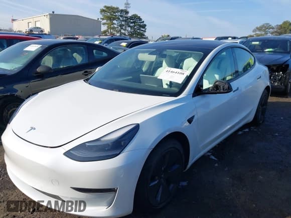 ✅ 2021 Tesla Model 3 Long Range • VIN: 5YJ3E1EB1MF056759 • Lot: 41464108. Wystawiony na IAAI z przebiegiem 48 694 mil. Bezpłatny archiwum sprzedaży aukcyjnych z USA i szczegółowy raport historii pojazdu na DreamBid. Zdjęcie 19.