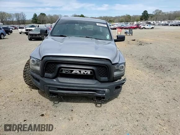 ✅ 2021 Ram 1500 Warlock • VIN: 1C6RR7GT9MS538848 • Lot: 50059205. Wystawiony na Copart z przebiegiem 92 686 mil. Bezpłatny archiwum sprzedaży aukcyjnych z USA i szczegółowy raport historii pojazdu na DreamBid. Zdjęcie 11.