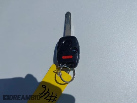 ✅ 2006 Honda CR-V EX • VIN: JHLRD77836C029390 • Lot: 42028278. Listed on IAAI with 298,434 mi. Free auction sales archive from the USA and detailed vehicle history report at DreamBid. Image 11.