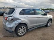 ✅ 2013 Mitsubishi Outlander ES • VIN: 4A4AP3AU2DE007200 • Lot: 81317265. Wystawiony na Copart z przebiegiem 164 036 mil. Bezpłatny archiwum sprzedaży aukcyjnych z USA i szczegółowy raport historii pojazdu na DreamBid. Zdjęcie 3.