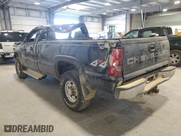 ✅ 2007 Chevrolet Silverado 2500HD Work Truck • VIN: 1GCHK24U67E172150 • Лот: 89400135. Опубликован ранее на Copart с пробегом Не указан. Бесплатный доступ к архиву аукционных продаж из США и подробный отчёт об истории автомобиля на DreamBid. Изображение 2.
