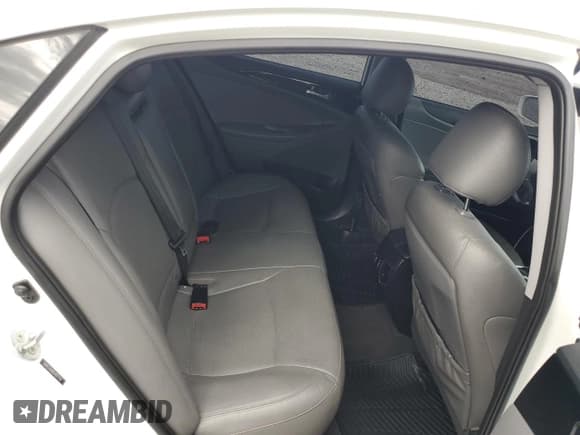 ✅ 2014 Hyundai Sonata Limited • VIN: 5NPEC4AB5EH827118 • Lot: 71737274. Listed on Copart with 149,597 mi. Free auction sales archive from the USA and detailed vehicle history report at DreamBid. Image 11.