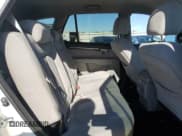 ✅ 2008 Hyundai Santa Fe GLS • VIN: 5NMSG73D38H193719 • Lot: 79743814. Listed on Copart with 134,980 mi. Free auction sales archive from the USA and detailed vehicle history report at DreamBid. Image 11.