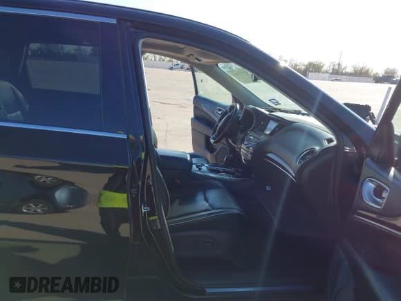 ✅ 2019 Infiniti QX60 Pure • VIN: 5N1DL0MN8KC534486 • Лот: 43754884. Опубликован ранее на IAAI с пробегом 219 648 миль. Бесплатный доступ к архиву аукционных продаж из США и подробный отчёт об истории автомобиля на DreamBid. Изображение 5.