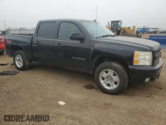 ✅ 2010 Chevrolet Silverado 1500 LT • VIN: 3GCRKSE38AG176016 • Lot: 82340915. Wystawiony na Copart z przebiegiem 201 004 mil. Bezpłatny archiwum sprzedaży aukcyjnych z USA i szczegółowy raport historii pojazdu na DreamBid. Zdjęcie 4.