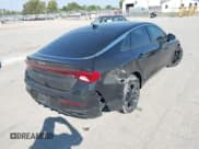 ✅ 2022 Kia K5 GT-Line • VIN: 5XXG64J22NG130789 • Lot: 43222258. Wystawiony na IAAI z przebiegiem 144 052 mil. Bezpłatny archiwum sprzedaży aukcyjnych z USA i szczegółowy raport historii pojazdu na DreamBid. Zdjęcie 4.