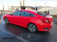 ✅ 2021 Honda Civic LX • VIN: 2HGFC2F61MH535513 • Lot: 43541753. Wystawiony na IAAI z przebiegiem 88 202 mil. Bezpłatny archiwum sprzedaży aukcyjnych z USA i szczegółowy raport historii pojazdu na DreamBid. Zdjęcie 3.