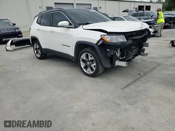✅ 2018 Jeep Compass Limited • VIN: 3C4NJDCB3JT234337 • Lot: 52084175. Listed on Copart with 77,073 mi. Free auction sales archive from the USA and detailed vehicle history report at DreamBid. Image 11.